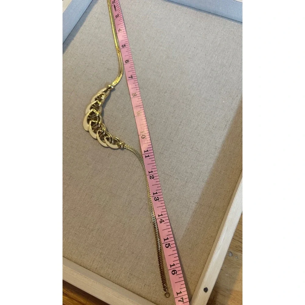 Trifari VTG Gold Tone Cream‎ Enamel Choker Necklace Herringbone 17